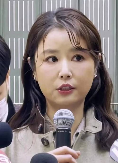 林心如脸书照片(林心如的脸是属于什么脸型)